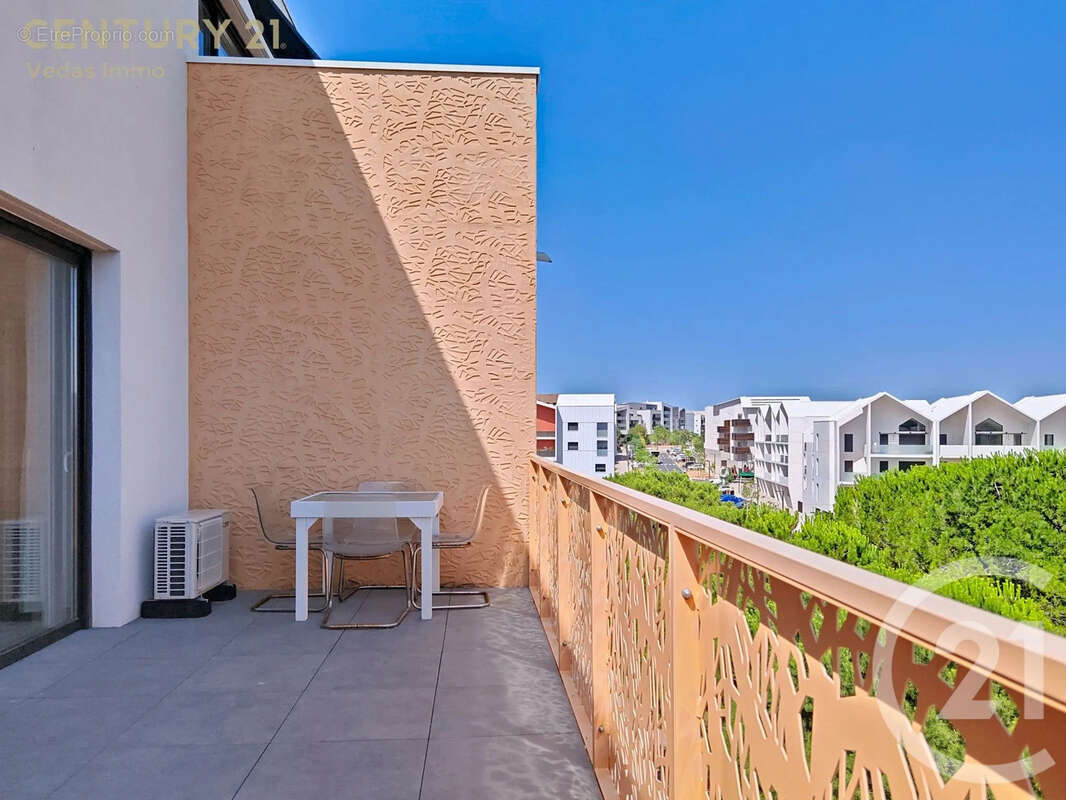 Appartement à SAINT-JEAN-DE-VEDAS