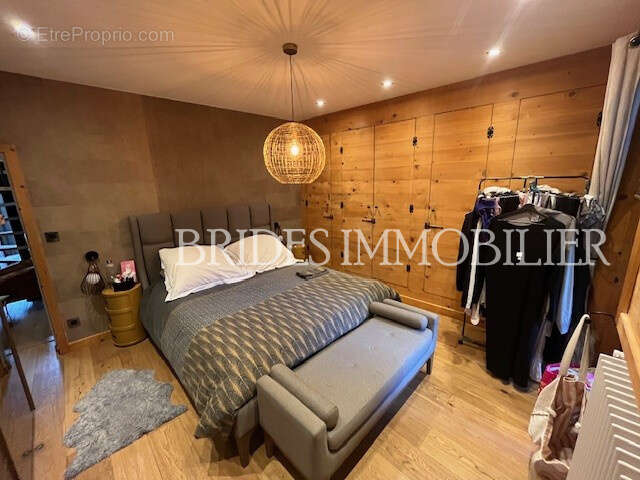 Maison rénovée avec grange - Jardin - secteur Calme - Hameau sur la commune de COURCHEVEL - photo 3