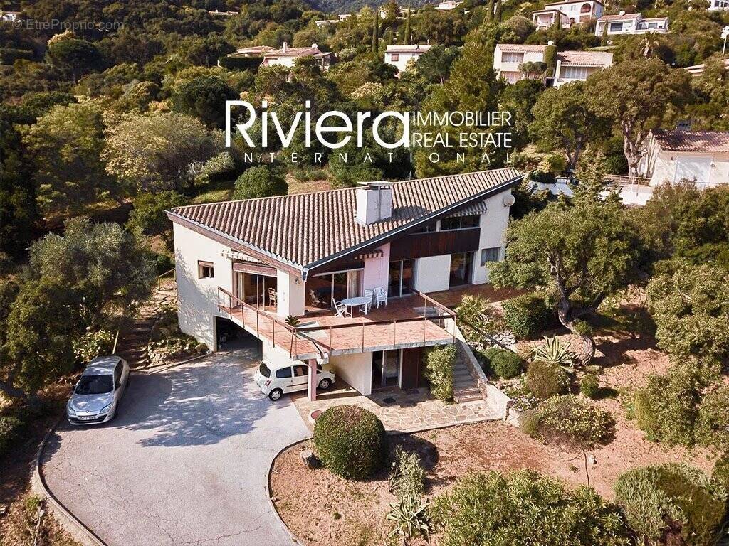 Maison à CAVALAIRE-SUR-MER