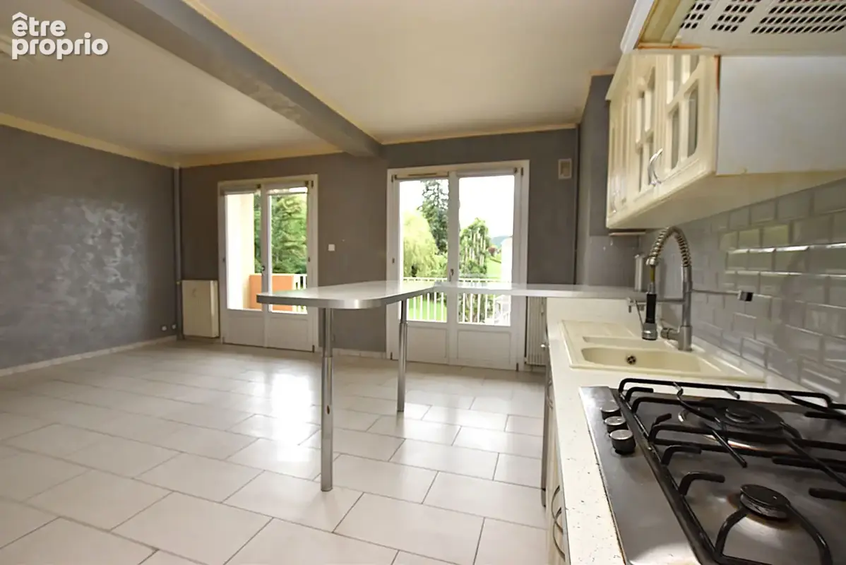 F3 de 75 m² avec garage, ascenseur et balcon - photo 6