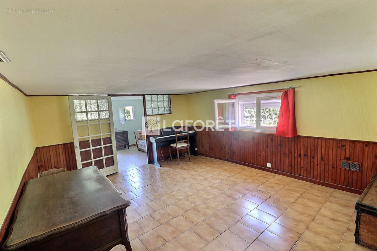 Maison à FORCALQUEIRET