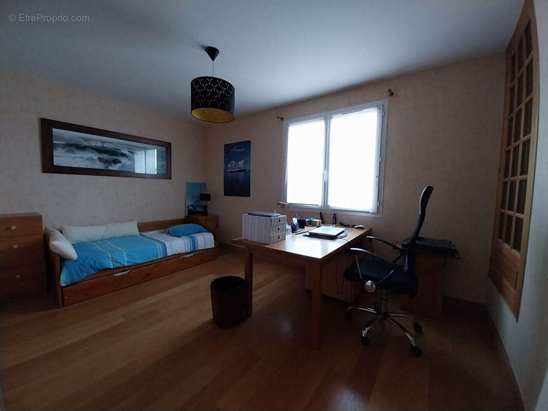 Maison à VOUNEUIL-SOUS-BIARD