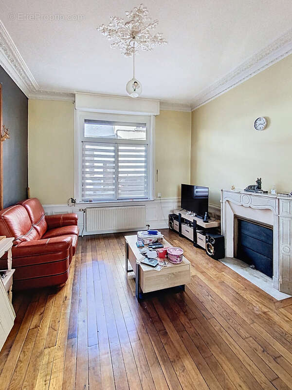 Maison à LE CATEAU-CAMBRESIS