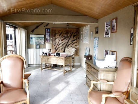 Maison à LE COLLET-DE-DEZE