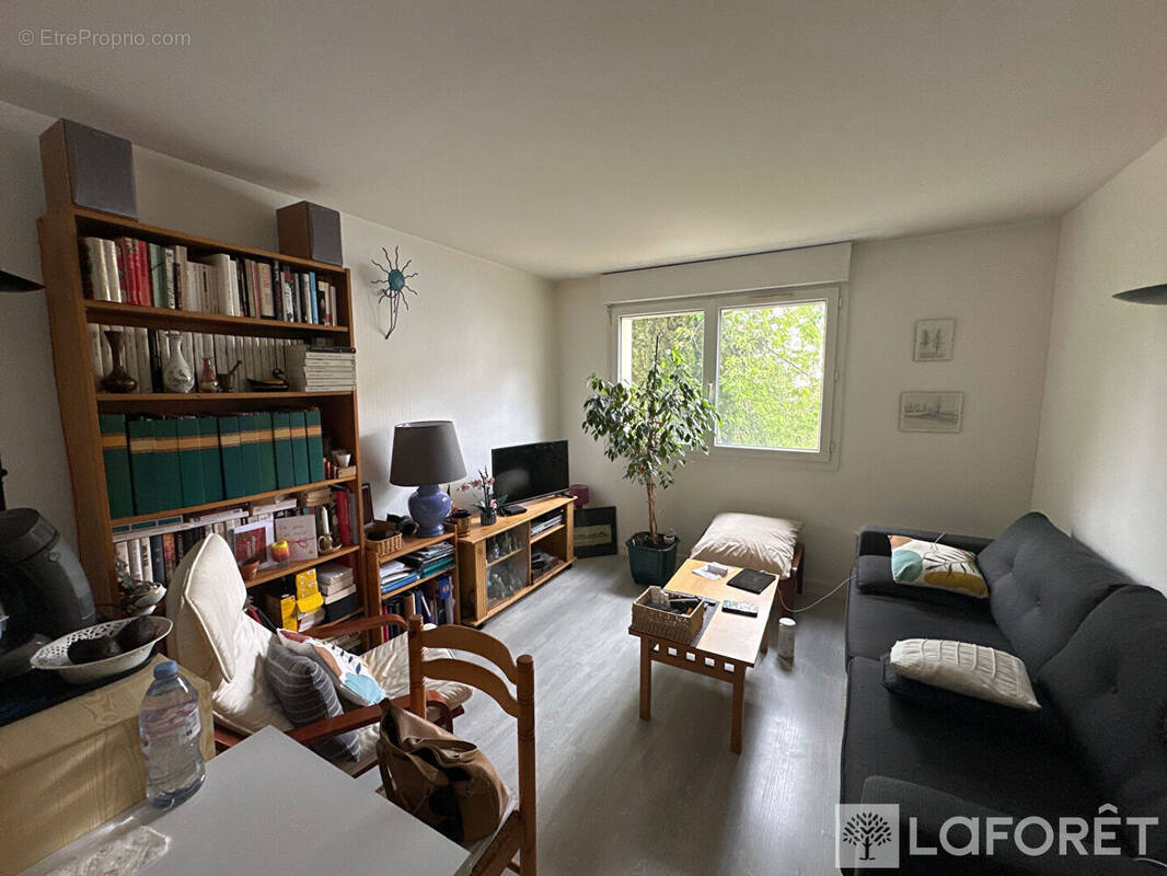 Appartement à GIF-SUR-YVETTE