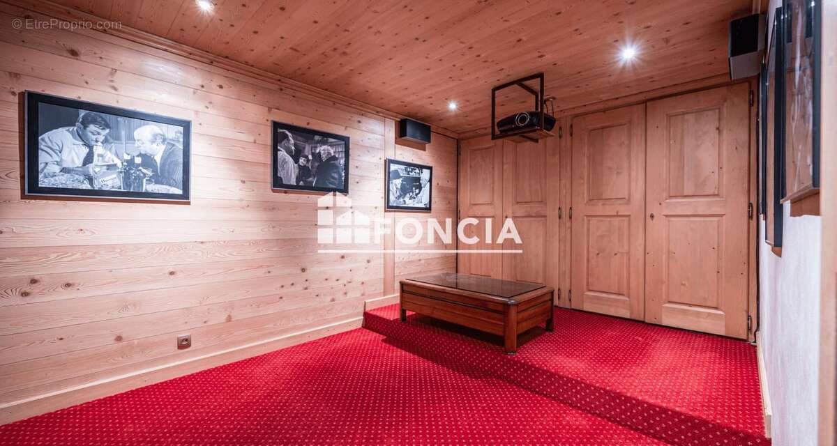 Chalet brondex avec piscine interieur vue mont blanc - photo 8