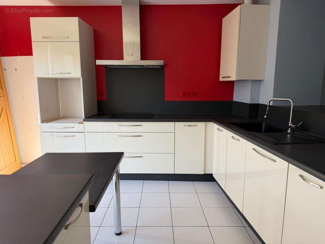 Maison de bourg avec 3 Chambres + Jardin - photo 2