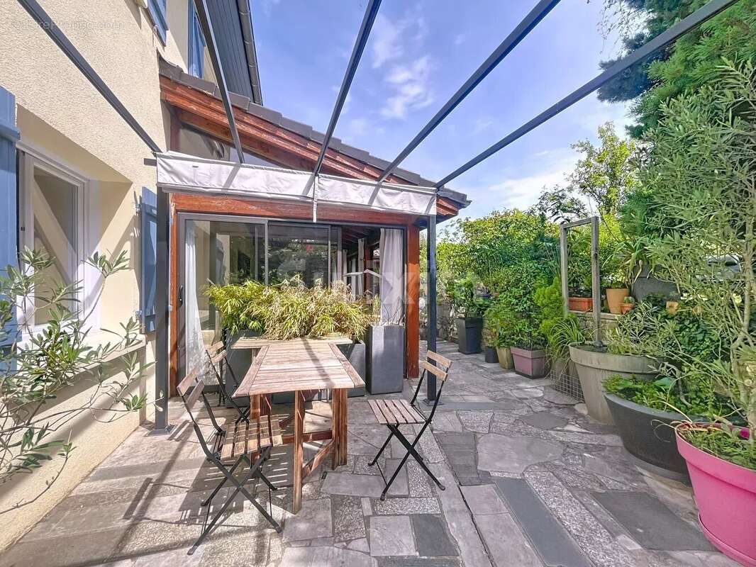 Maison à BOURG-EN-BRESSE