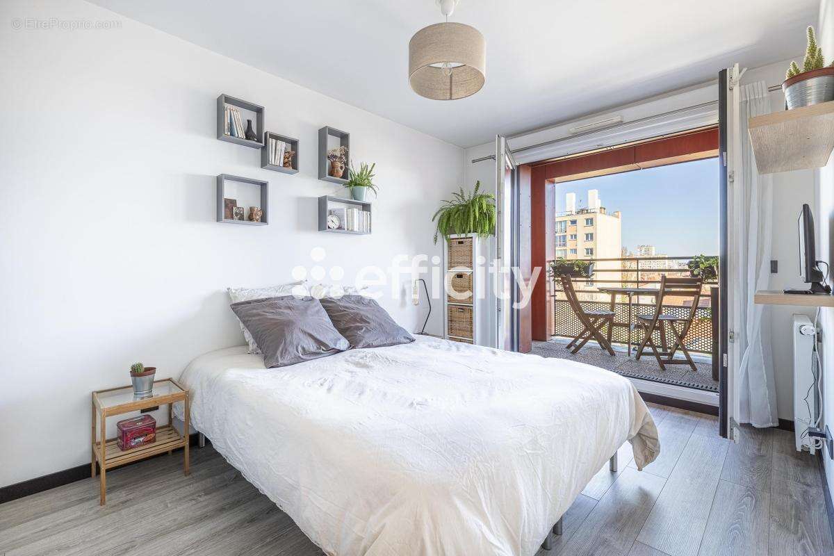 Appartement à BONDY