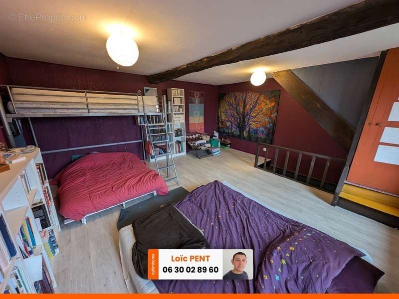 Maison à LE MAYET-DE-MONTAGNE