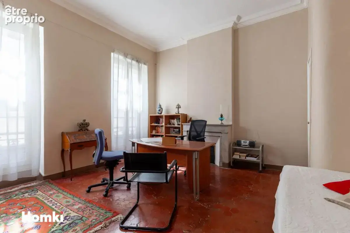Appartement T4 de 100 m² à Marseille 13001, Rue du Loisir - photo 8