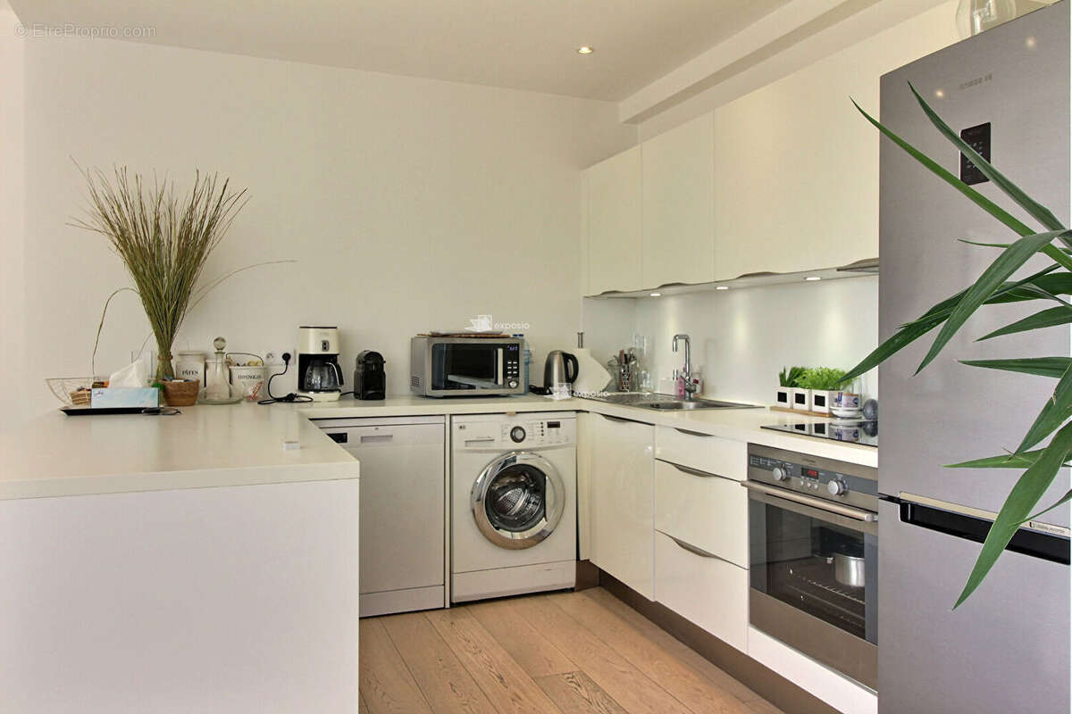 Vente appartement 3 pièces Le Cannnet - photo 6