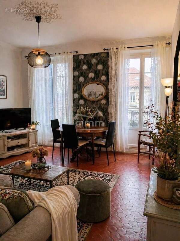 Appartement à ORAISON