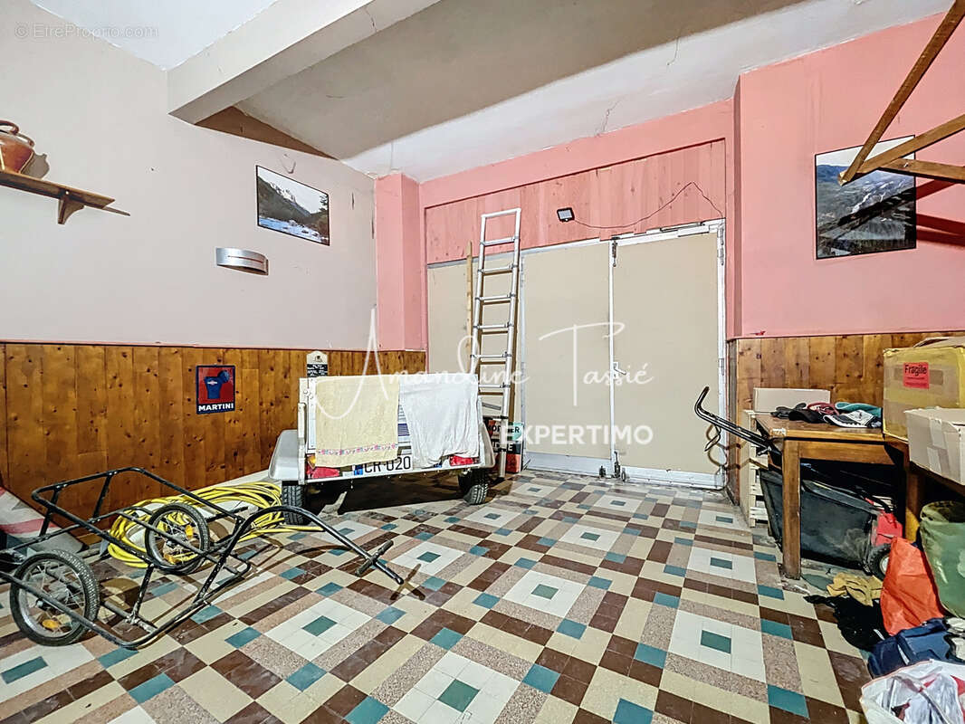 Immeuble de rapport à AGUESSAC - photo 15