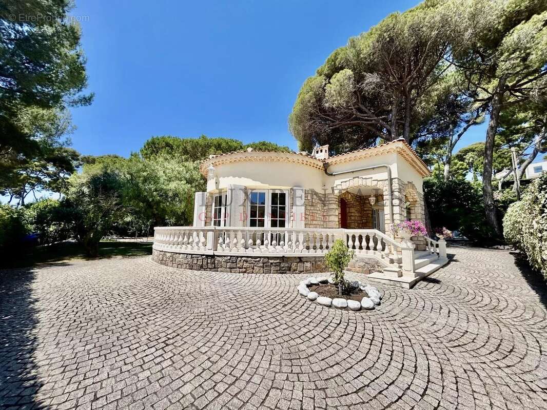 Maison à ANTIBES