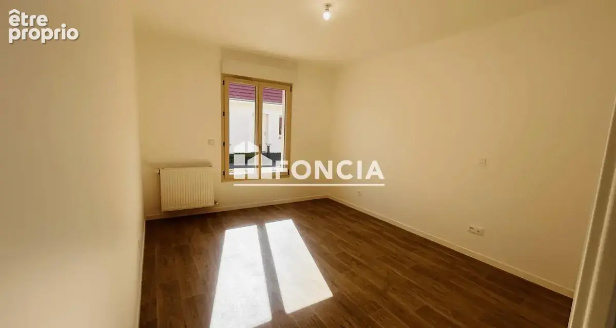 Dans résidence sénior, pavillon de plain-pied libre de suite, avec jardin, construction neuve de 2 pièces avec garage, terrasse  - photo 6