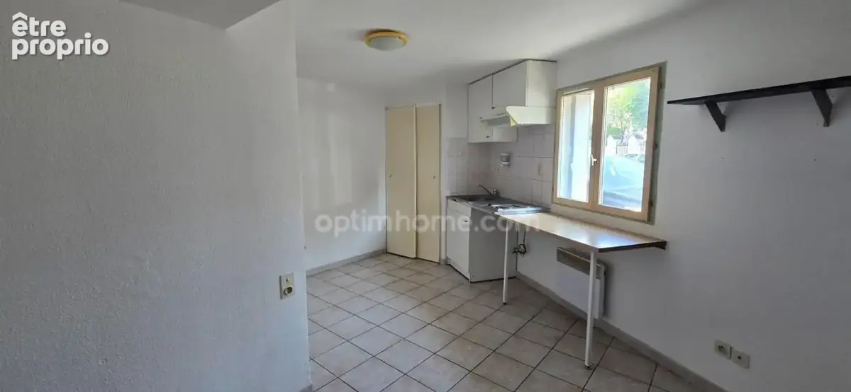 Immeuble à vendre TARBES (65)Immeuble de Rapport Libre – 6 Appartements + Combles Aménageables – Tarbes Centre Rare sur le secte - photo 4