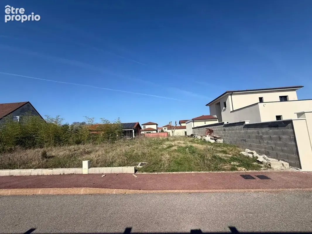 Terrain 500 m² à vendre à Genas (69740) - photo 2