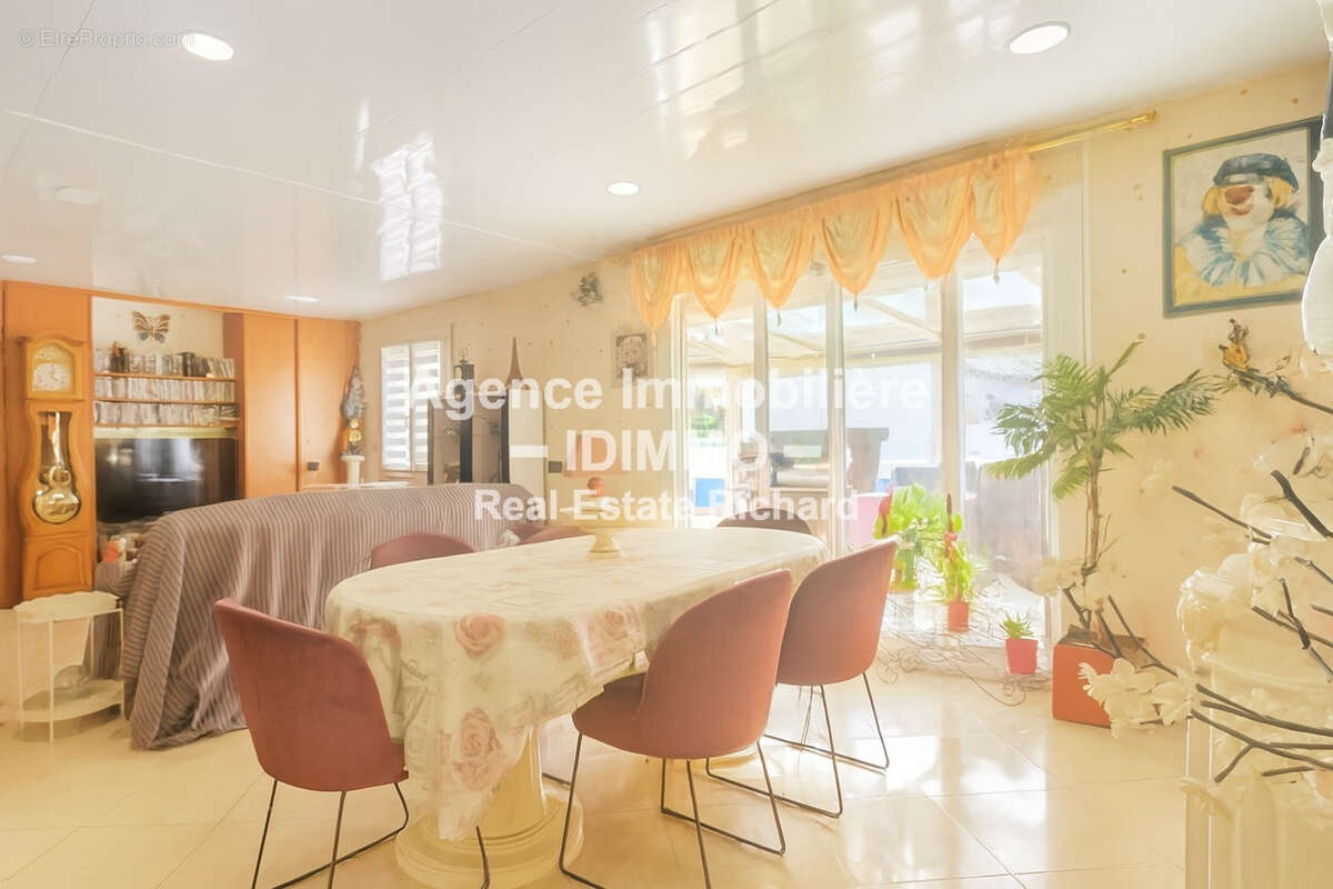 Maison à BEAUMONT-DU-GATINAIS