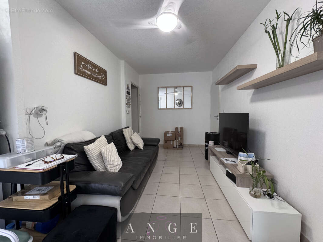 Appartement à CUERS