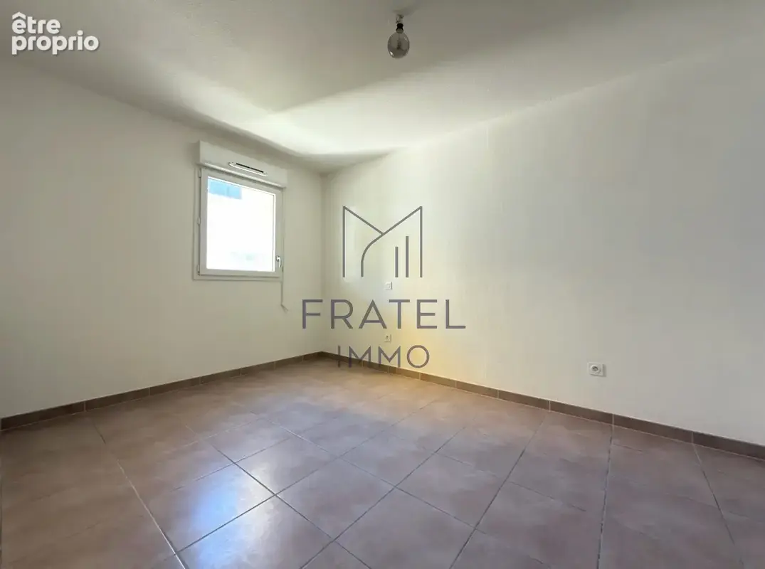 Ovalie t2 de 44 m2 avec terrasse - photo 6
