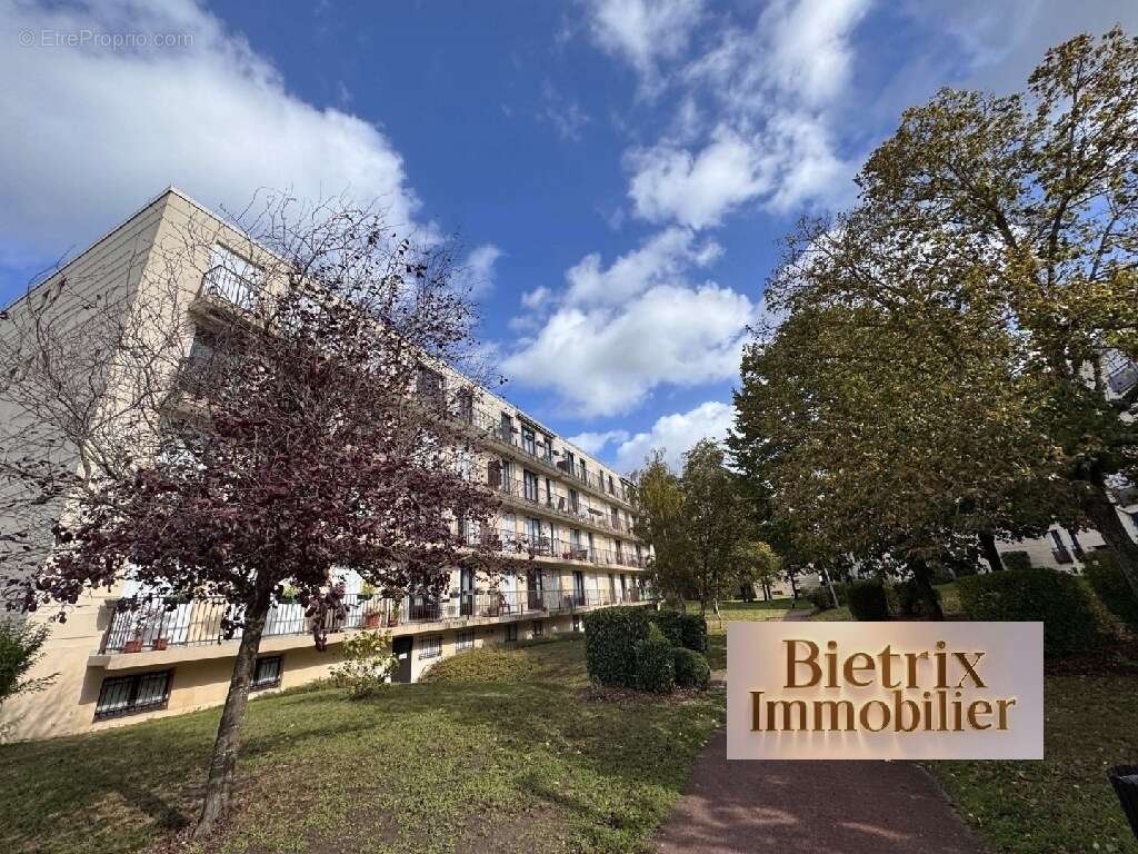 Appartement à L'ISLE-ADAM