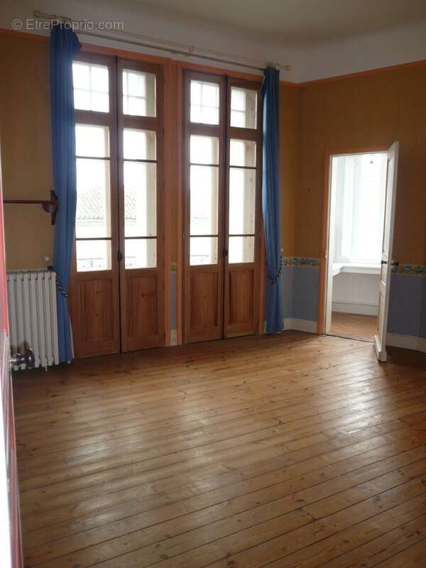  A Vendre Maison BOURGEOISE COGNAC Proche Centre Ville  - photo 43