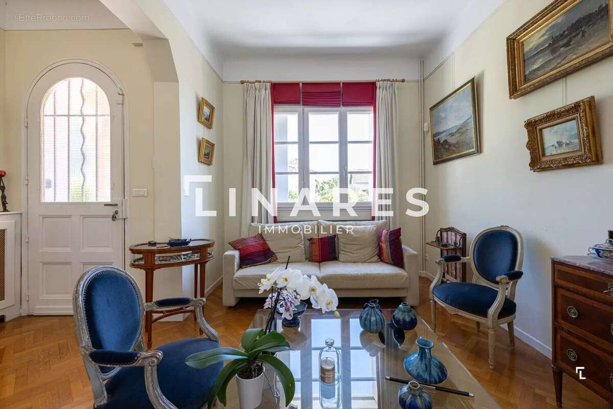 Maison à MARSEILLE-8E