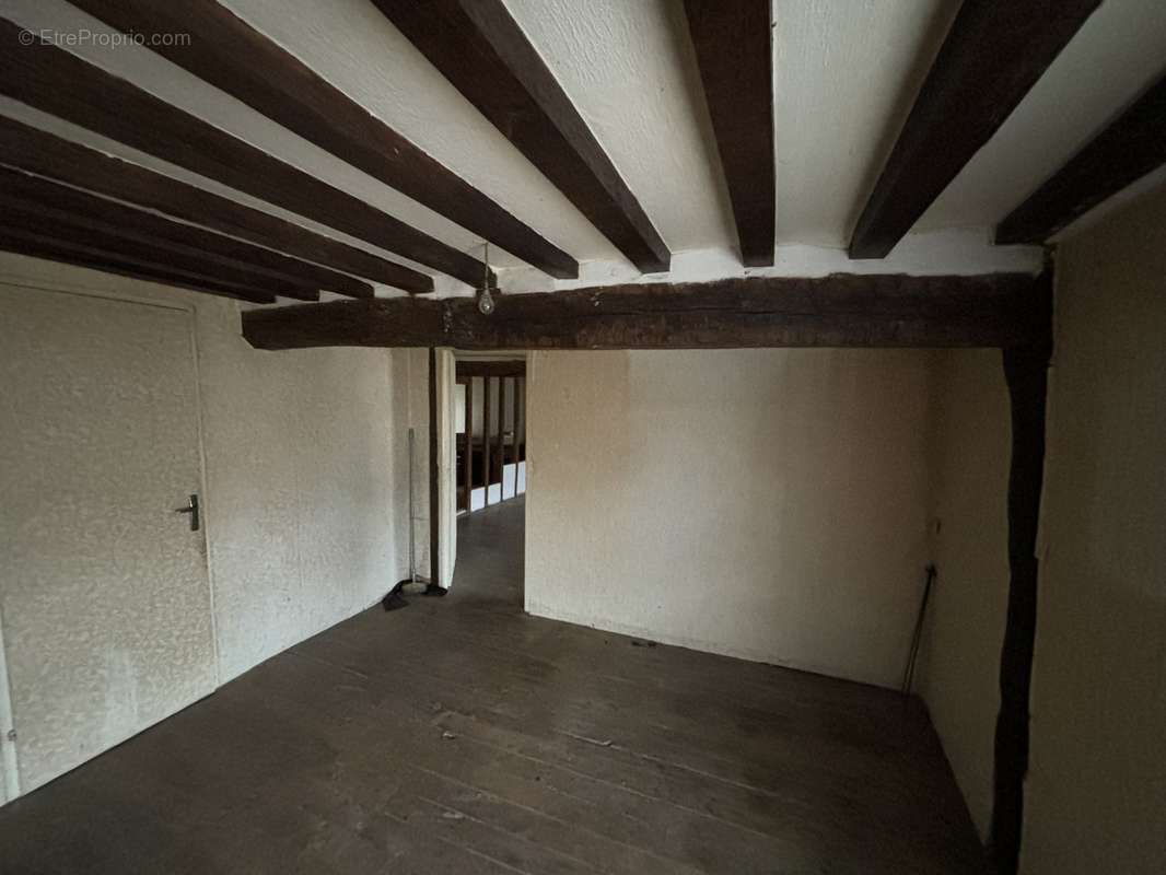 Maison à REMAUCOURT