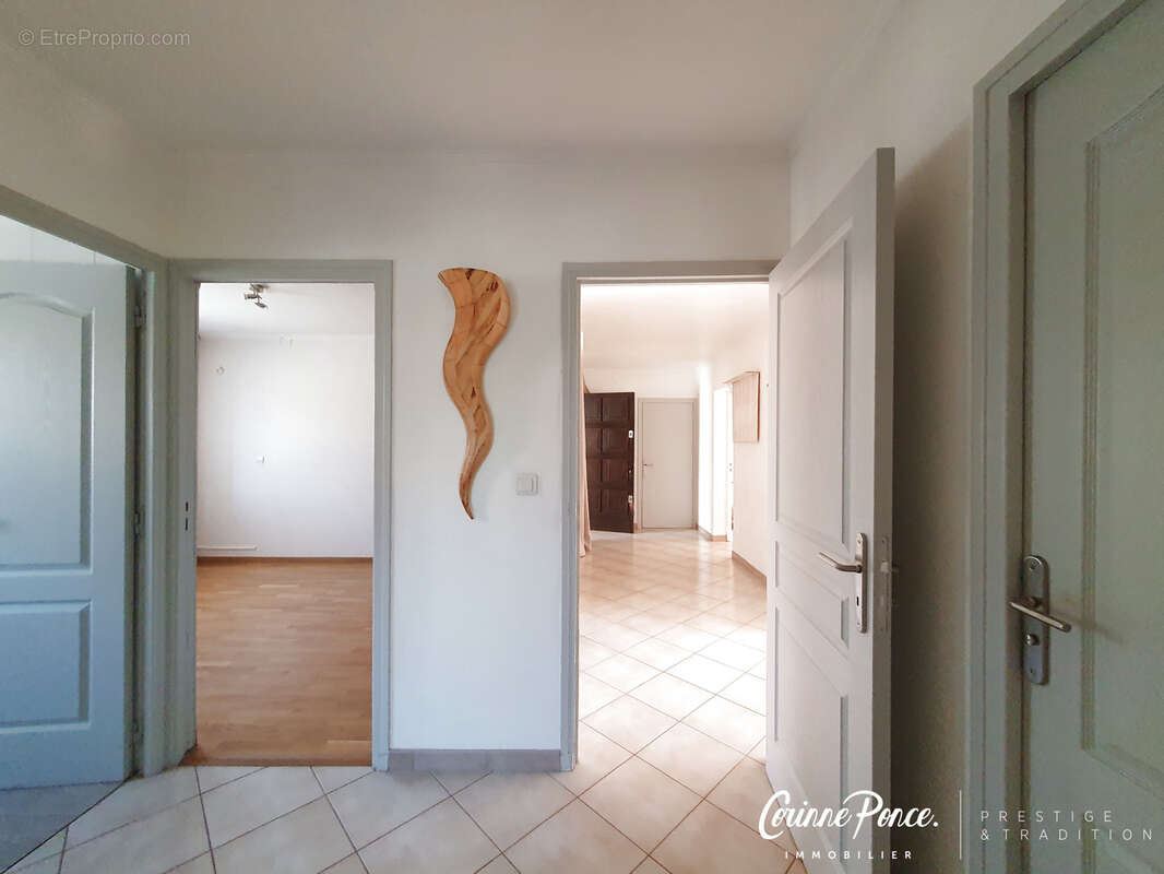 Maison à NIMES
