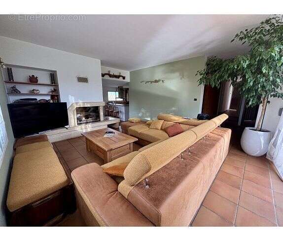 Maison à FONTENILLES