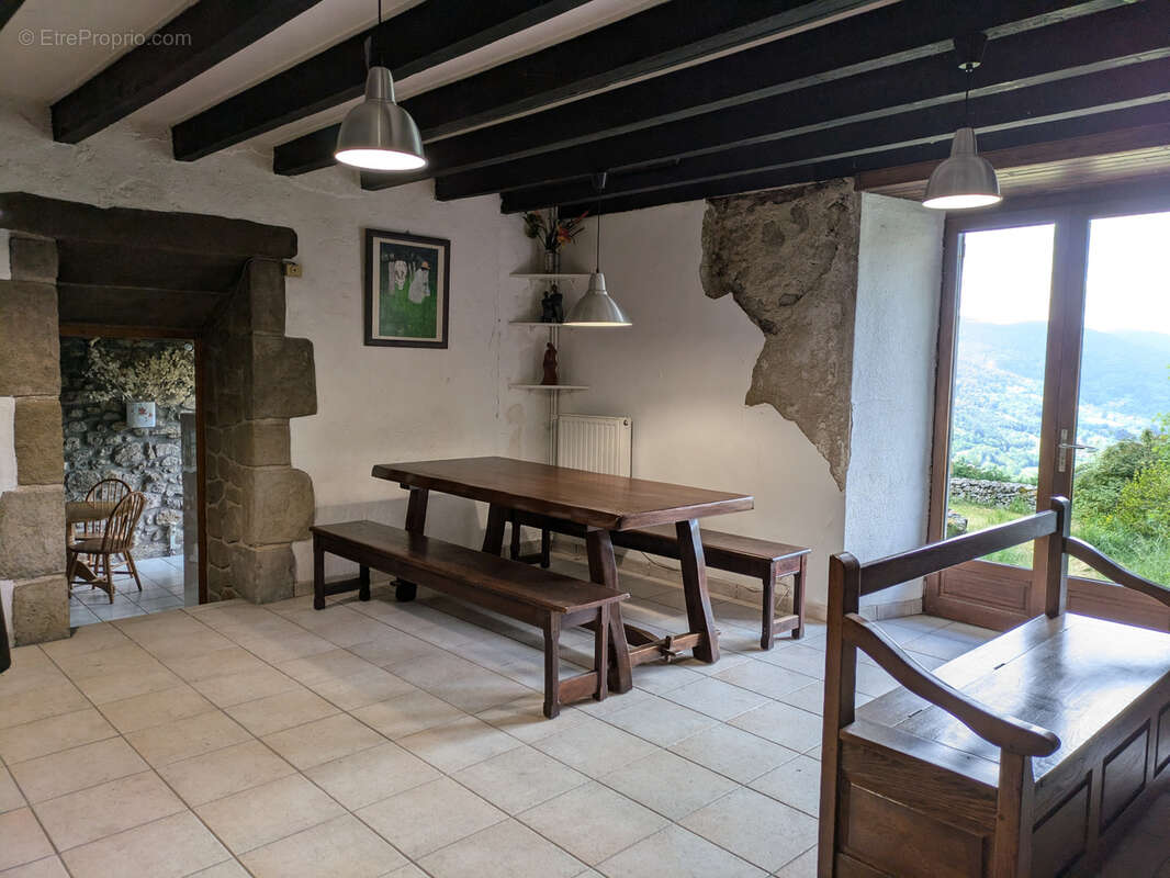 Maison à MONESTIER