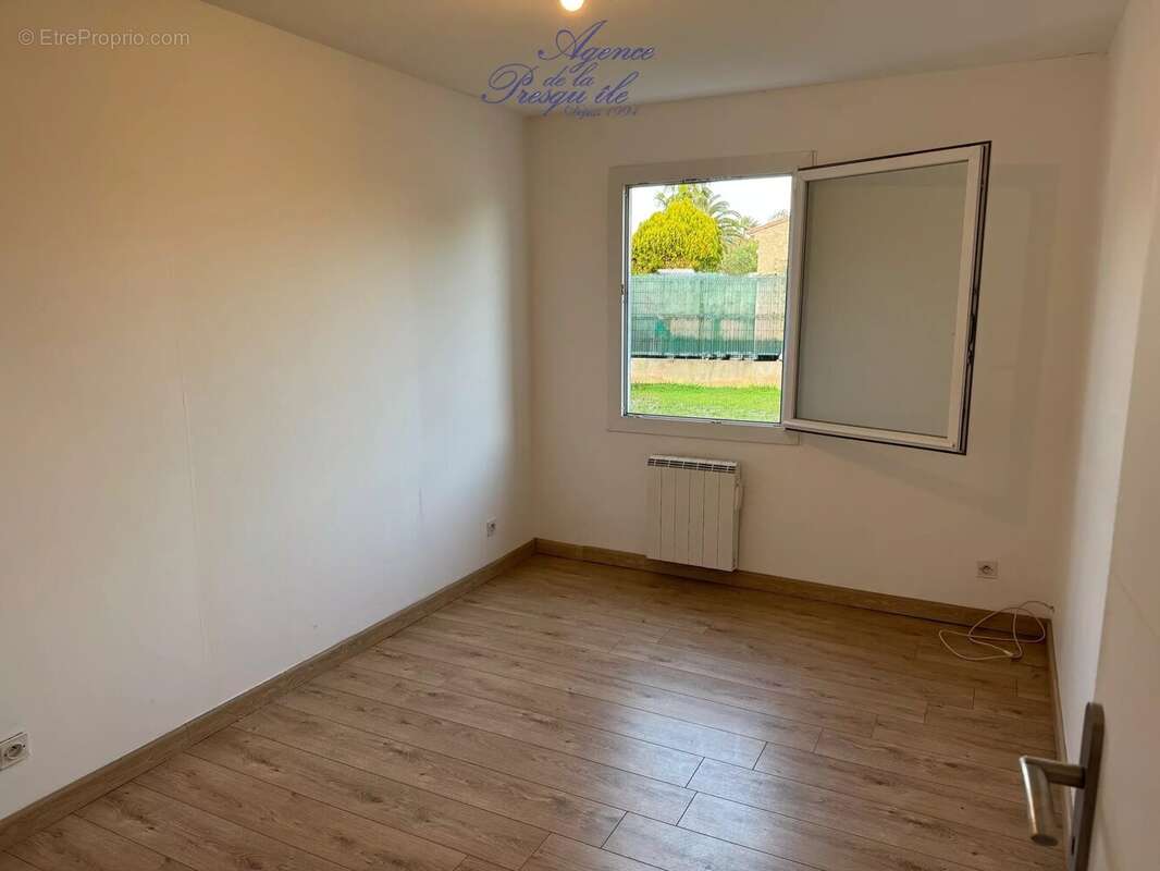 Appartement à HYERES