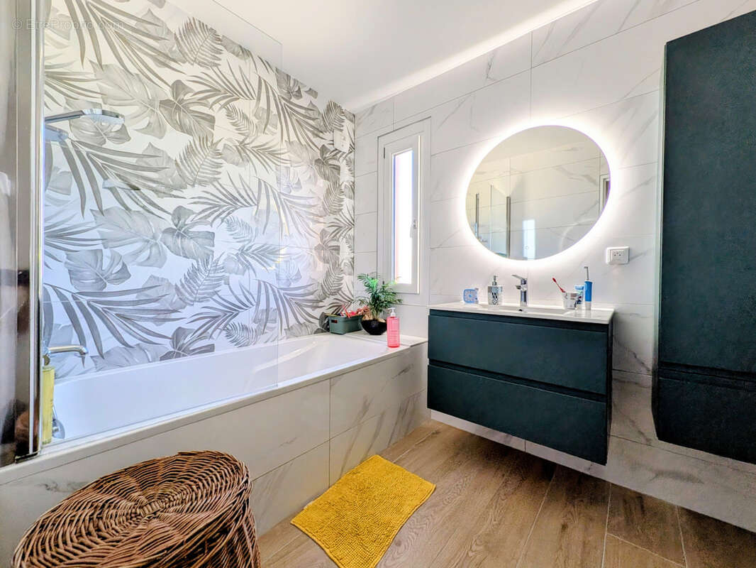 Appartement à JARVILLE-LA-MALGRANGE