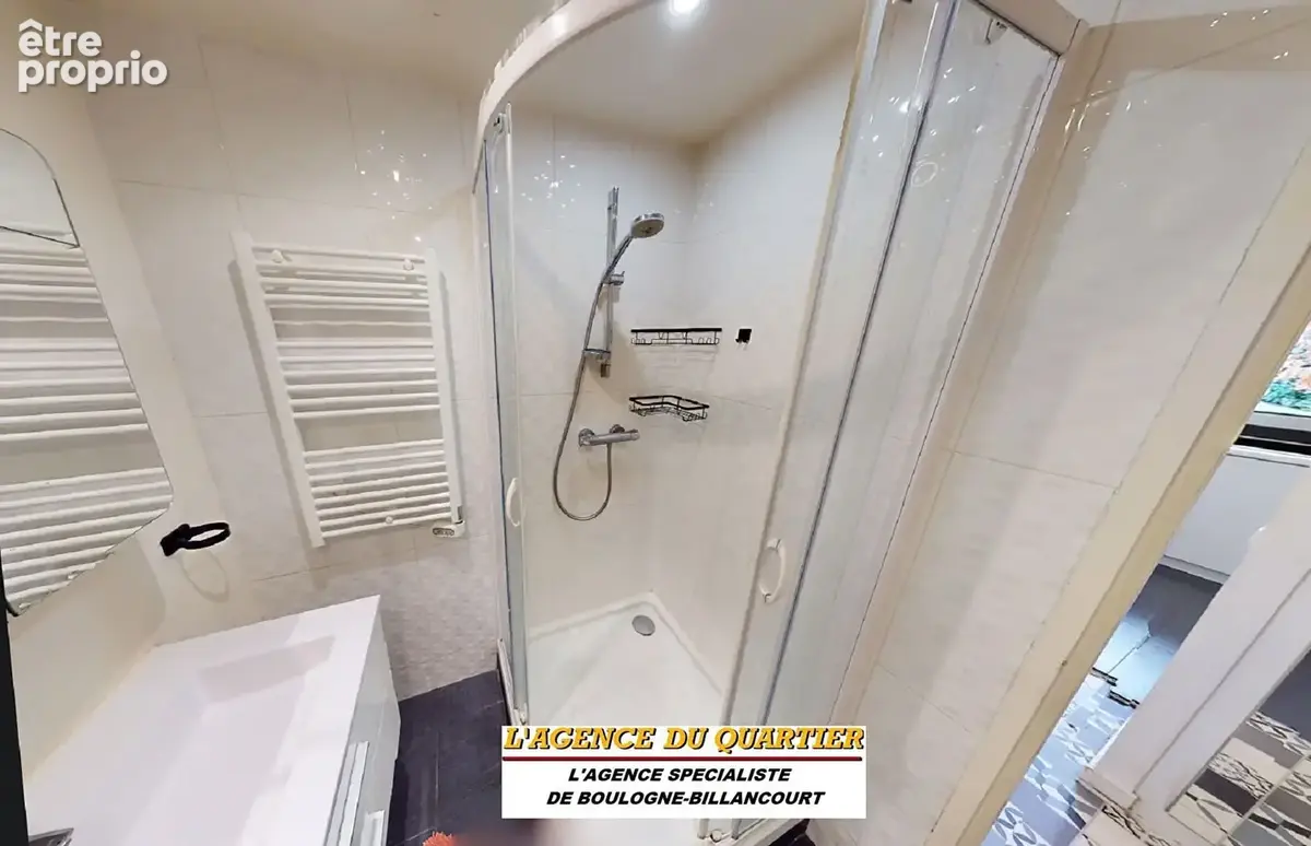 Rue Gallieni, beau studio 2 pièces de 32m² avec jardin-terrasse de 9m² et cave. - photo 9