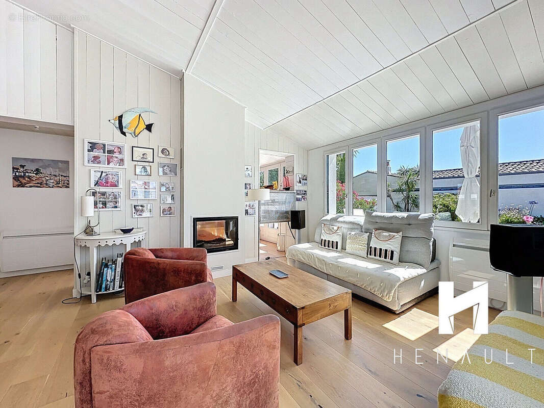 Maison à SAINT-MARTIN-DE-RE