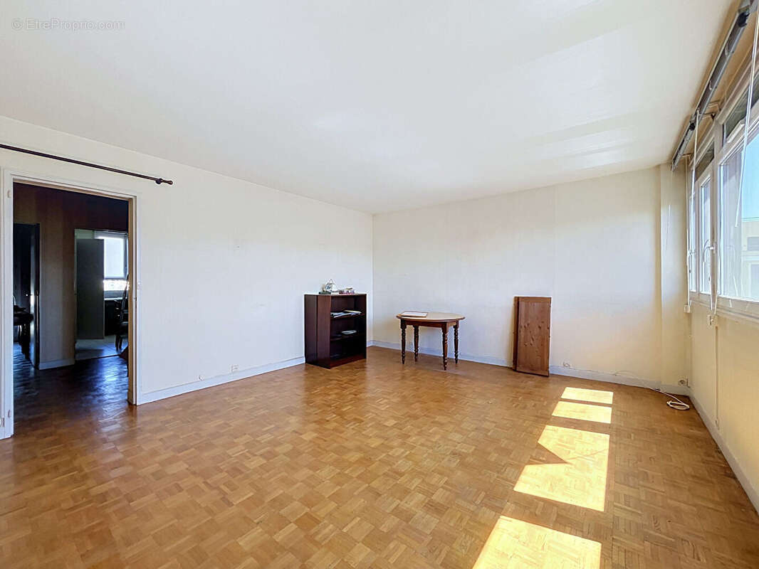 Appartement à CHATILLON