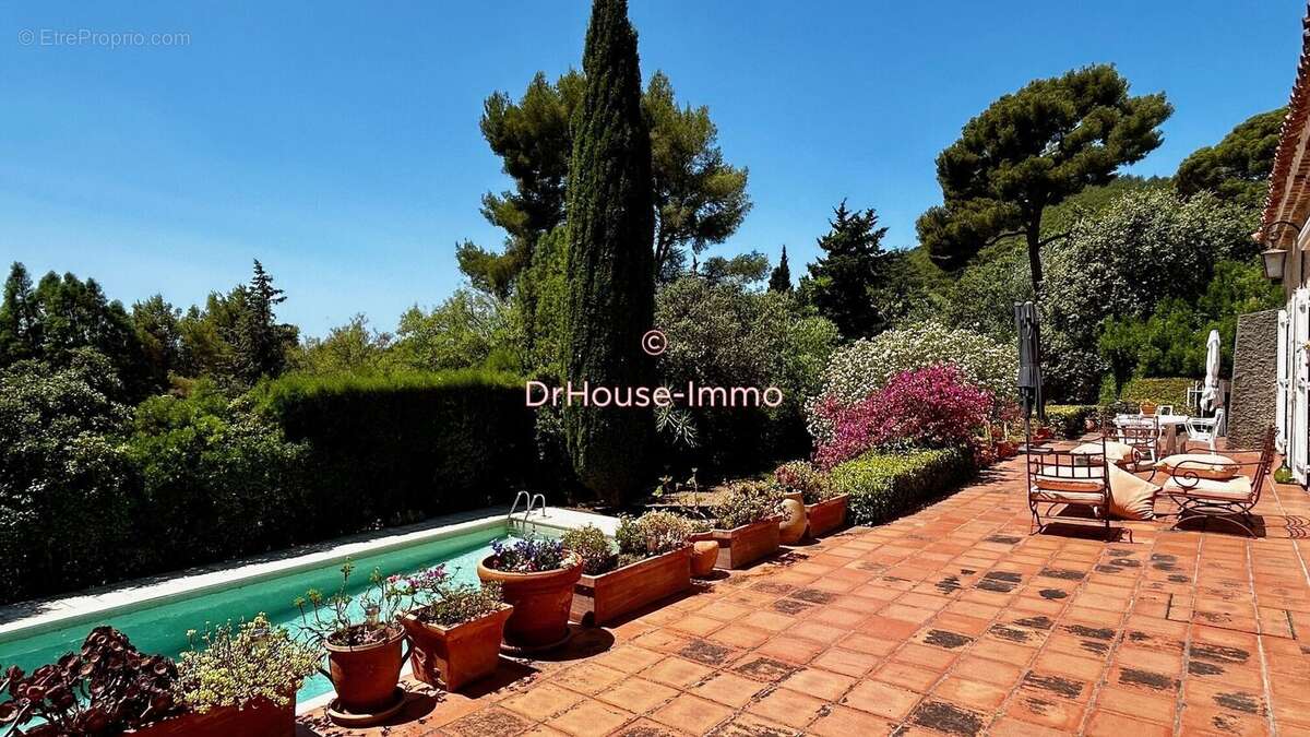 Maison 172 m² à La Valette-Du-Var  - photo 13