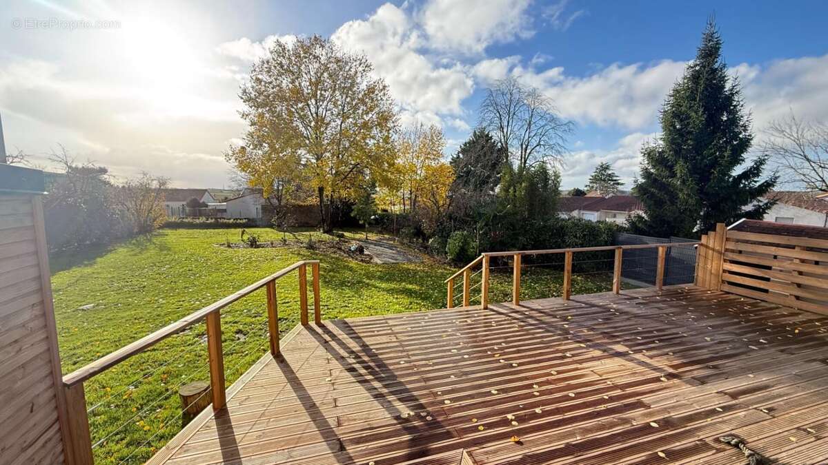 Maison à MAUVES-SUR-LOIRE