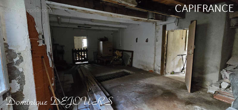 Maison à MARCOLS-LES-EAUX