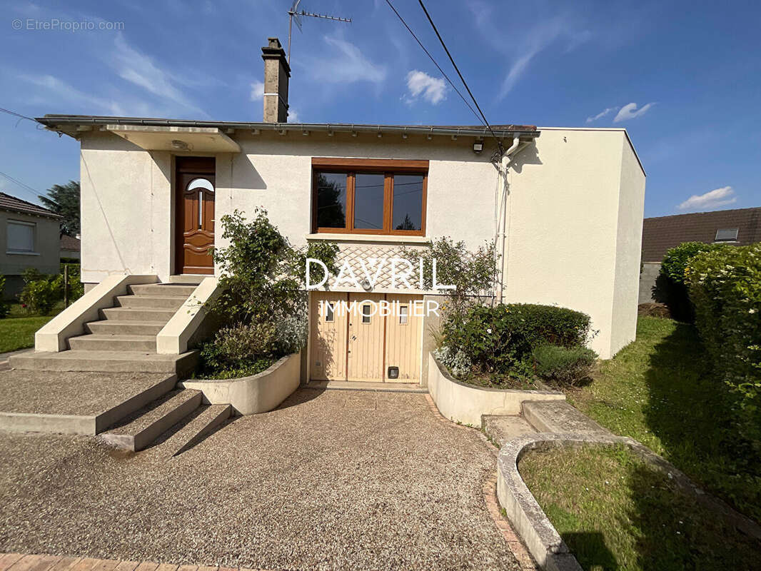 Maison à CONFLANS-SAINTE-HONORINE