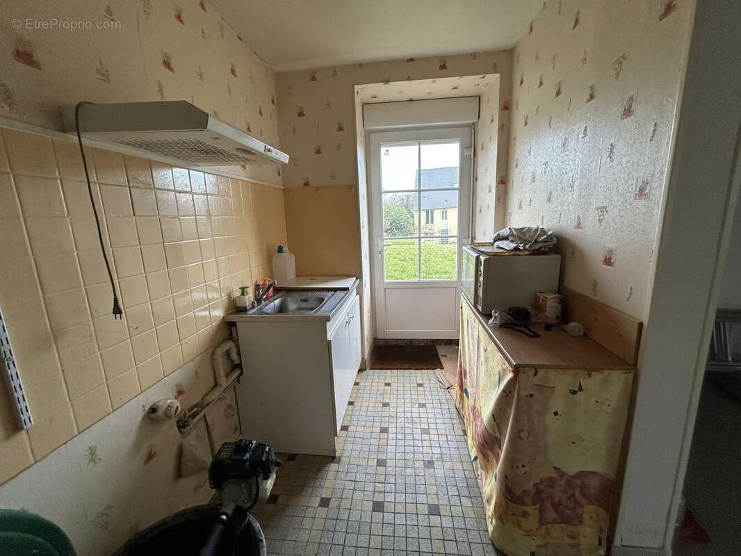 Maison à CONDE-SUR-NOIREAU