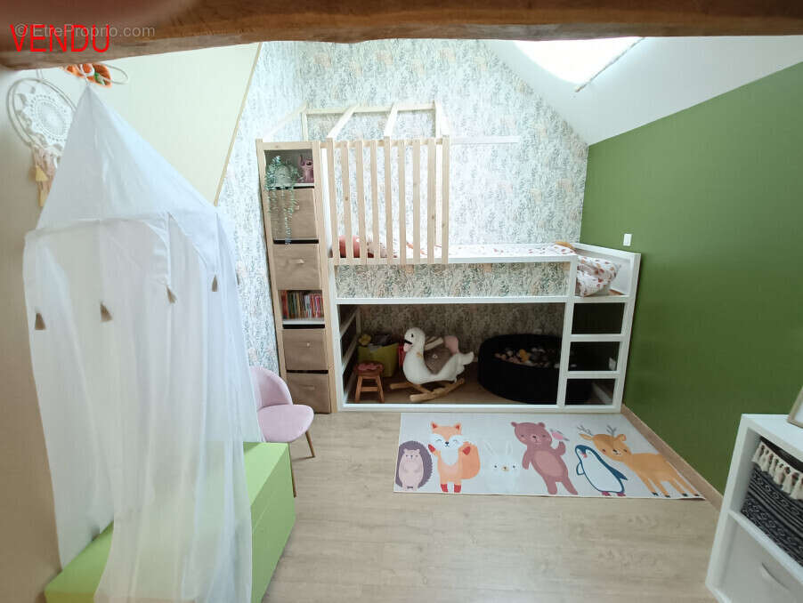 Maison à SAINTE-RADEGONDE