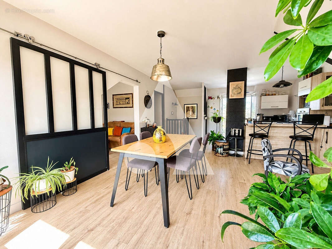 Appartement à TRESSERVE
