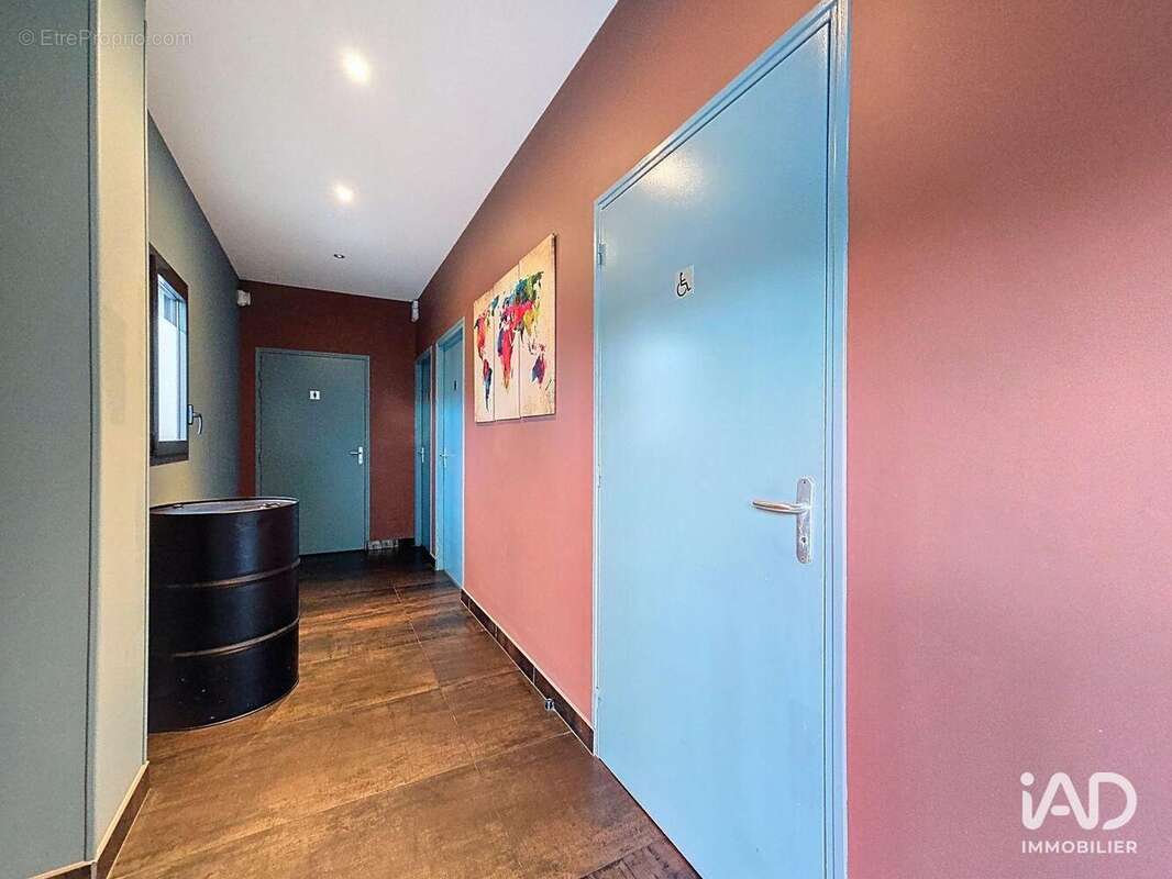 Photo 6 - Commerce à TIGERY