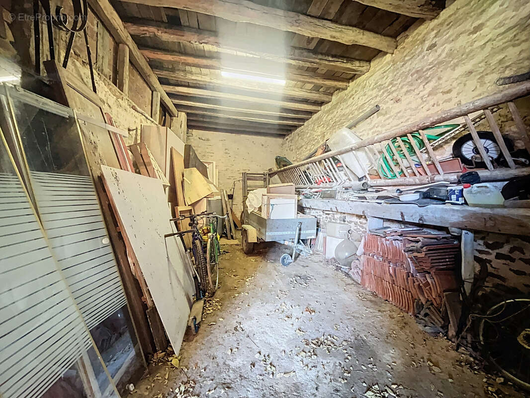 Maison à GRANCEY-LE-CHATEAU-NEUVELLE