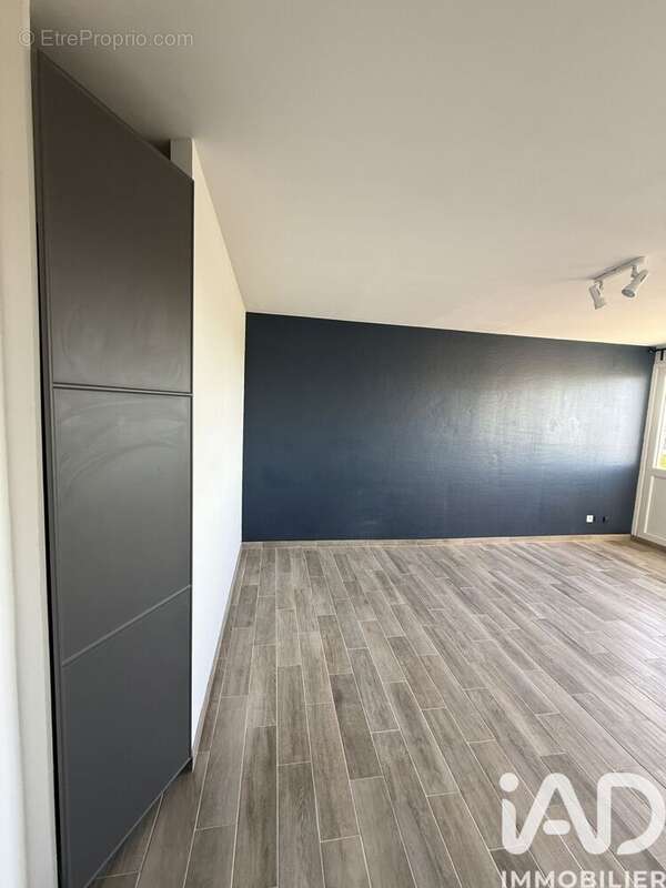 Photo 3 - Appartement à HEROUVILLE-SAINT-CLAIR