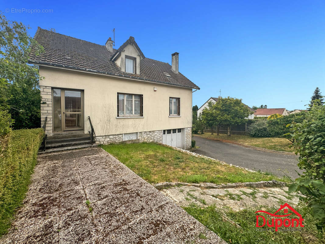 Maison à CUCHARMOY