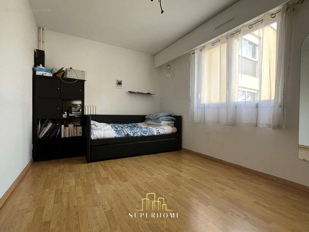 Appartement à MARSEILLE-10E