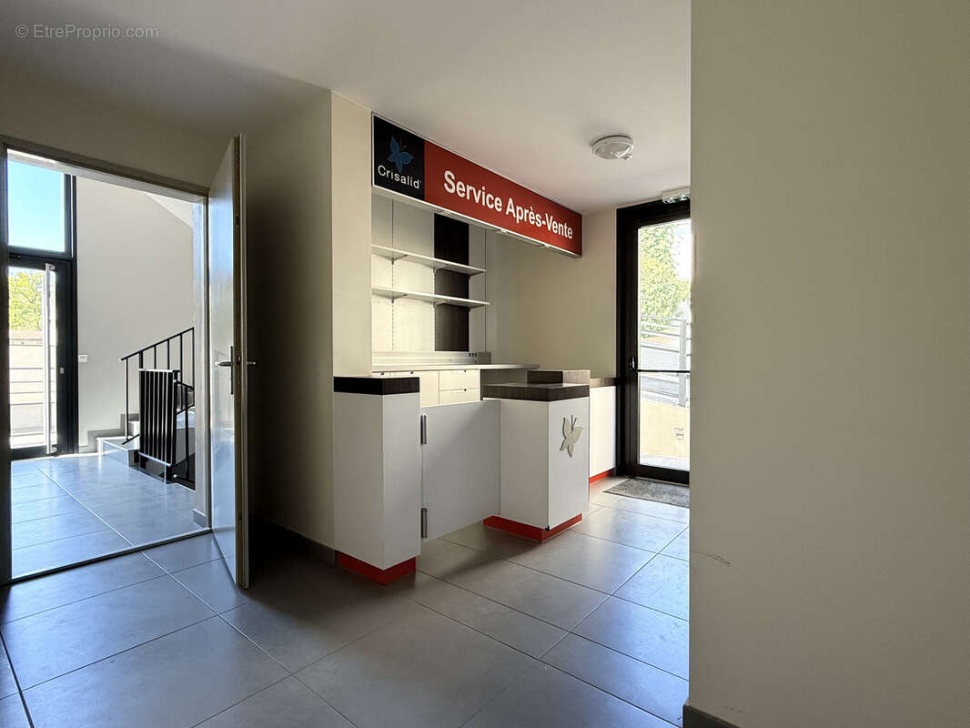 Appartement à CHATEL-SAINT-GERMAIN